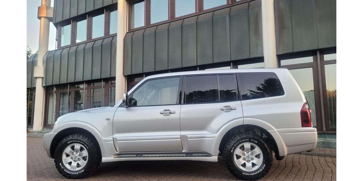 Mitsubishi Pajero 45.000 km 23.900 &euro; Groß Gerau 64521