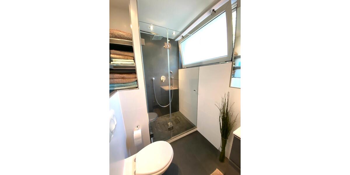 Stylish & fully furnished apartment near Zoo - 1 person 1 zimmer