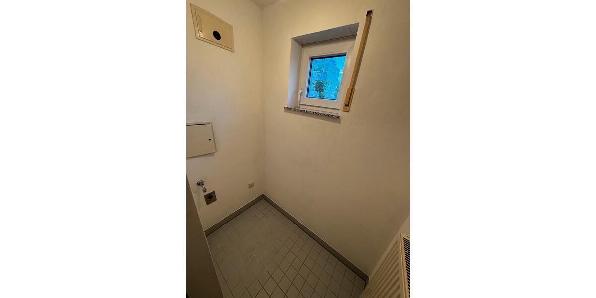 Etagenwohnung Frankfurt am Main Niederrad - 3 Zimmer, 78 m&sup2;, 1.156&euro; | Angebot:26277695