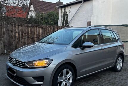 VW Golf Sportsvan 115.700 km 11.590 &euro; Rödermark 63322