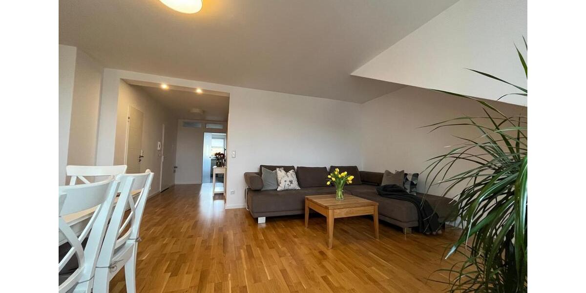 Dachgeschoßwohnung Friedrichsdorf - 2 Zimmer, 67 m&sup2;, 290.000&euro; | Angebot:26575941