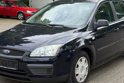 Ford Focus 200.000 km 2.330 &euro; Rüsselsheim 65428