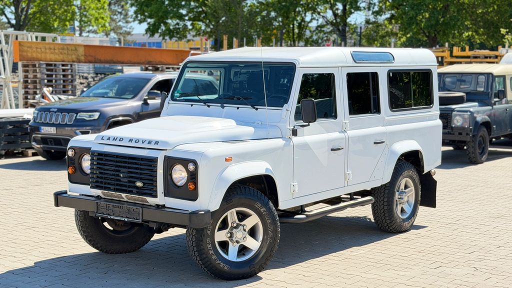 Land Rover Defender 134.000 km 29.999 &euro; Hanau (Grossauheim) 63457