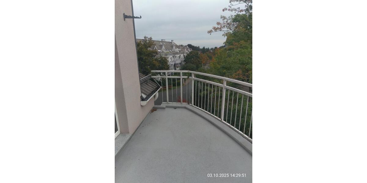 3-Zimmer Dachgeschosswohnung in Oberursel OHNE PROVISION Preis VB 3 zimmer