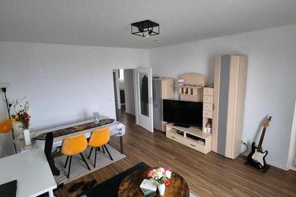 Möblierte 2-Zimmer-Wohnung mit toller Aussicht in Schwanheim 2 zimmer