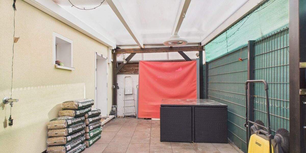 Rodgau: Modernisiertes EFH, 6 Zi., WP (heizkühl), Kamin, Hof, 11-kW Wallbox 6 zimmer