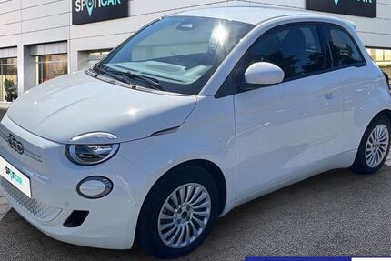Fiat 500e 37.328 km 17.390 € Maintal 63477