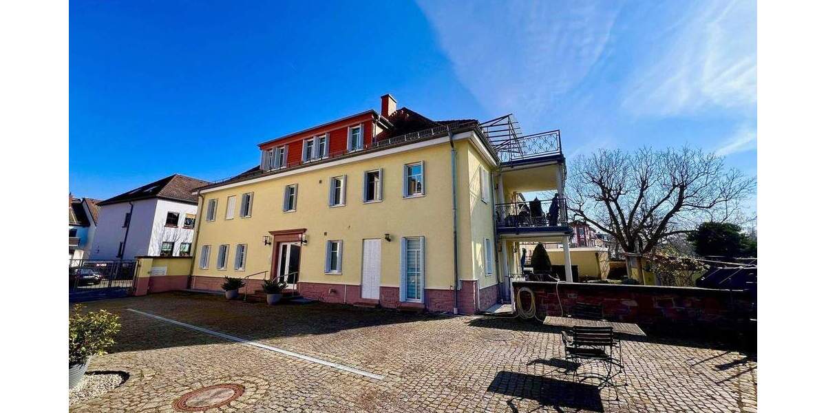 Etagenwohnung Offenbach am Main Bürgel - 2 Zimmer, 122 m&sup2;, 1.400&euro; | Angebot:25706161