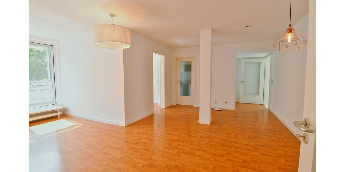RESERVIERT!!! Direkt an der Natur - 3 Zi + Office, große Terrasse, 2 Plätze TG - Terrassenwohnung Eppstein | Angebot:25570514