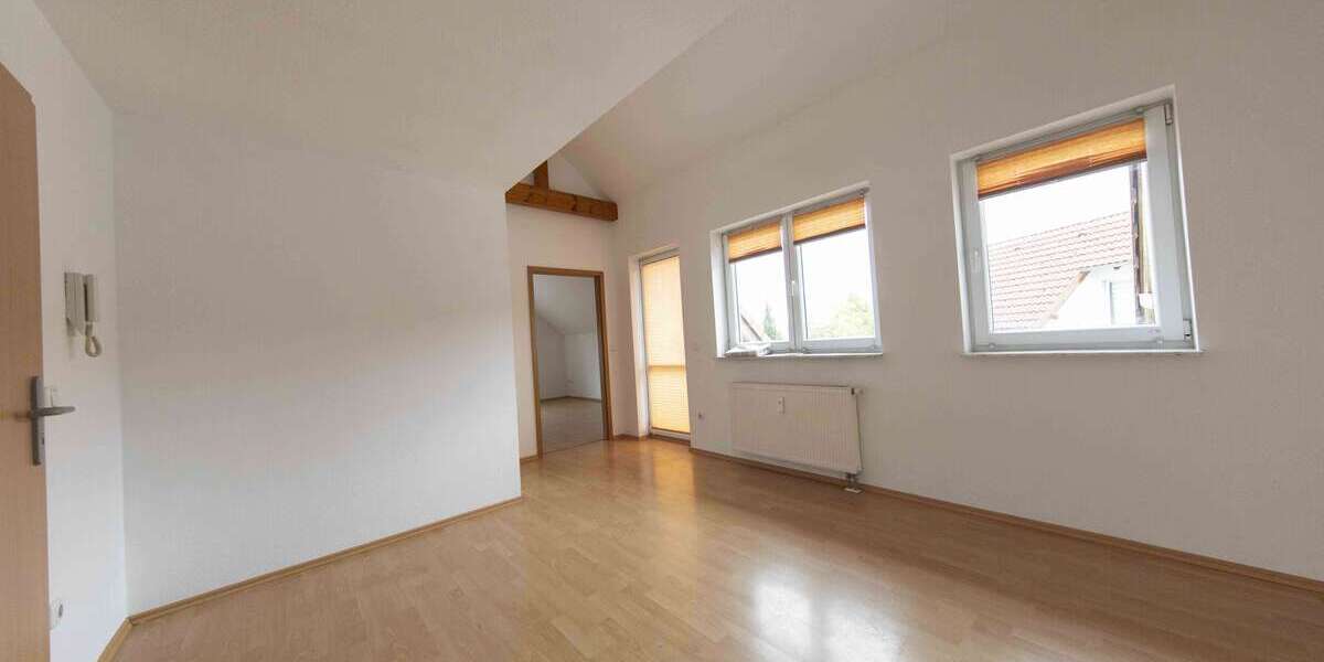 Etagenwohnung Friedberg (Hessen) - 2 Zimmer, 62 m&sup2;, 229.000&euro; | Angebot:25987847