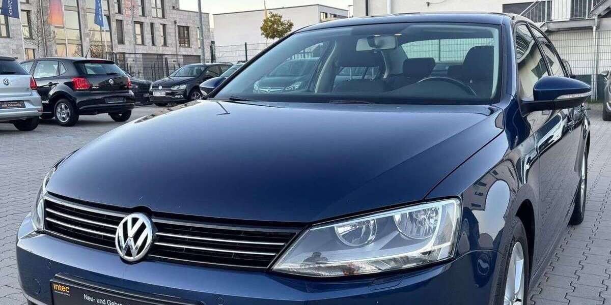 VW Jetta 89.000 km 7.490 &euro; Kelkheim 65779