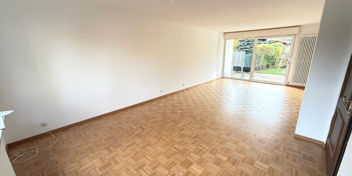 Schwalbach: Reihenendhaus mit viel Platz und großem Garten für Ihre Familie - Reihenendhaus Schwalbach | Angebot:23570297