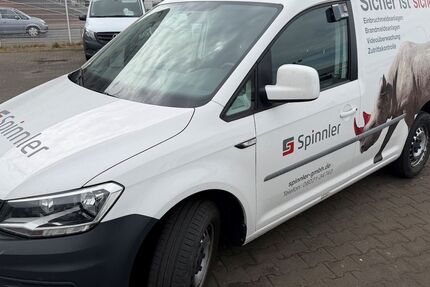 VW Caddy 169.877 km 8.299 &euro; Frankfurt 60386