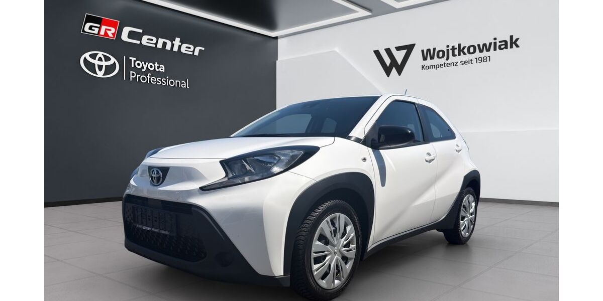 Toyota Aygo (X) 43.500 km 14.489 &euro; Friedberg 61169