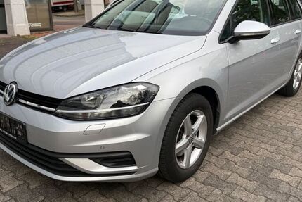 VW Golf