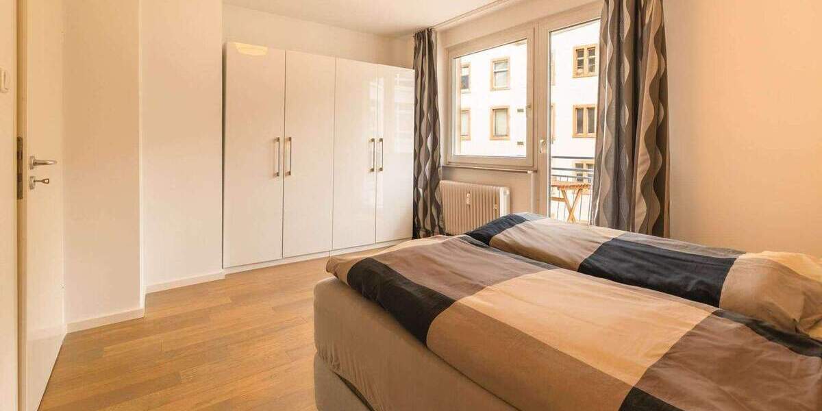 Etagenwohnung Frankfurt am Main Bahnhofsviertel - 2 Zimmer, 55 m&sup2;, 1.695&euro; | Angebot:24606831