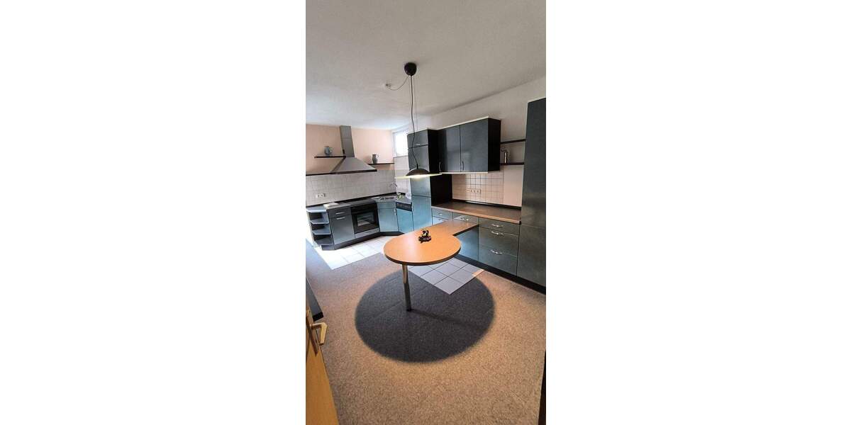 Einfamilienhaus Bischofsheim - 8 Zimmer, 170 m&sup2;, 598.000&euro; | Angebot:25703570