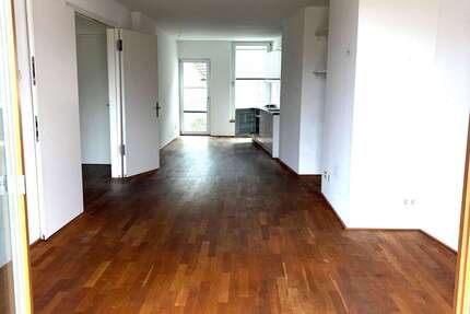 Wohnung Frankfurt Sachsenhausen - 2 Zimmer, 65 m&sup2;, 1.170&euro; | Angebot:26913277