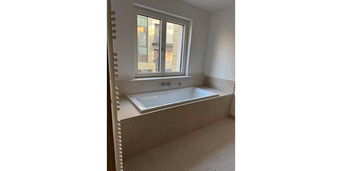 Etagenwohnung Dreieich Buchschlag - 4 Zimmer, 146 m&sup2;, 2.920&euro; | Angebot:26903110