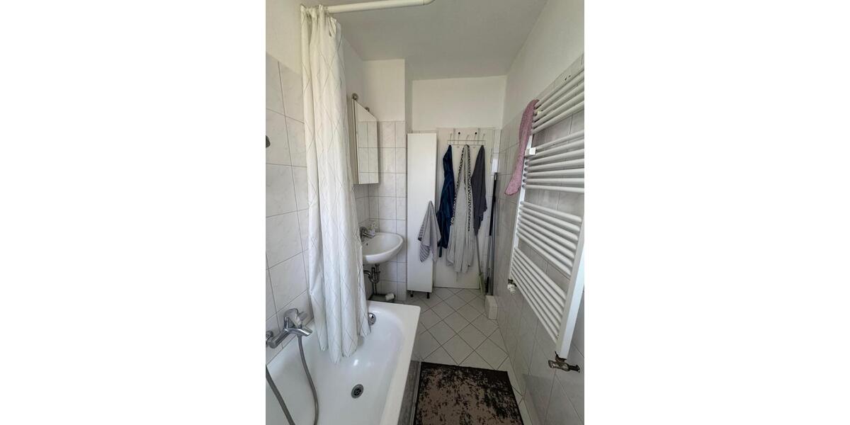 Ohne Makler-PRIVAT (leer stehend) Schöne Wohnung in Eschersheim 3.5 zimmer