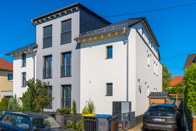 Hofheim: Kernsaniertes, exzellentes Zuhause für Generationen oder Top-Kapitalanlage 10 zimmer