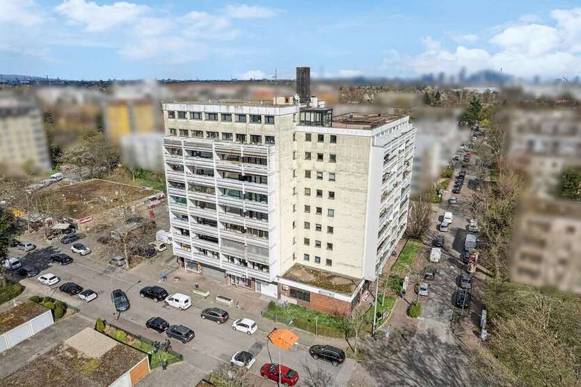 Wohnung zum Kaufen in Frankfurt am Main 299.000 € 83 m²
