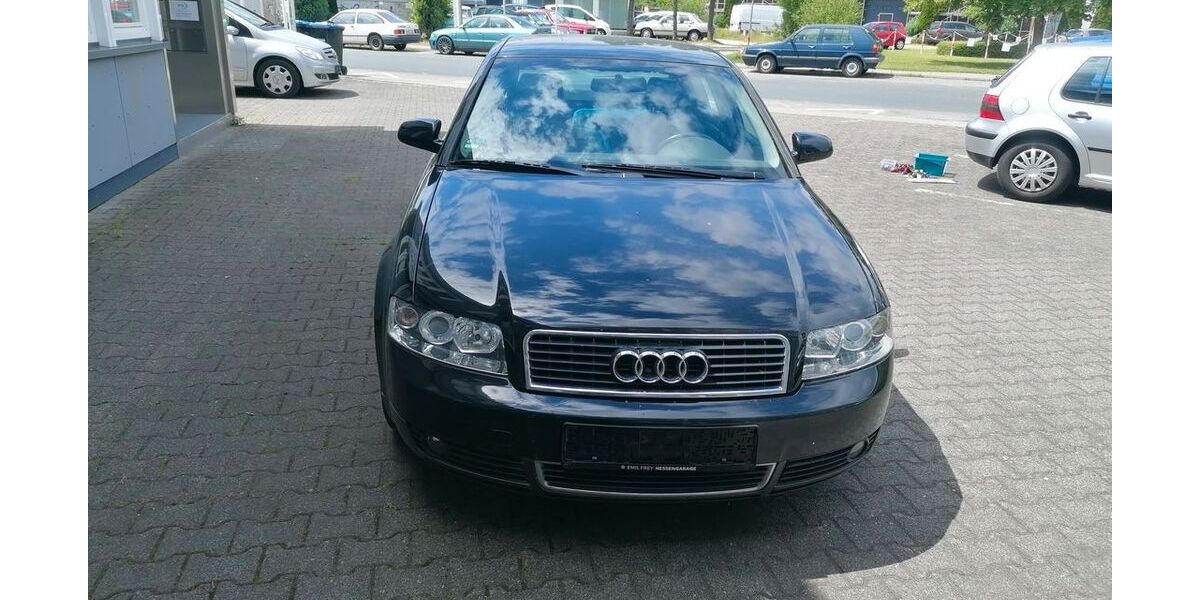 Audi A4 200.000 km 4.000 &euro; friedrichsdorf 61381