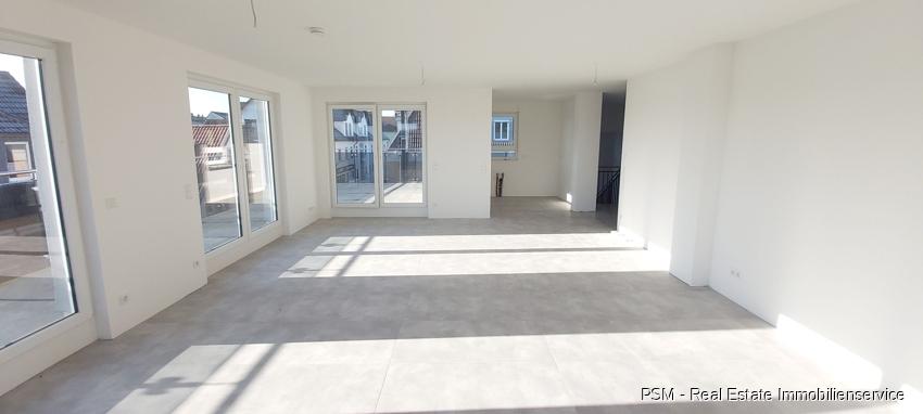 Erstbezug Luxuriöse Penthousewohnung mit 5 Zimmern, 2 Terrassen, Fußbodenheizung und eigenem Aufzug 5 zimmer