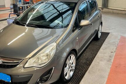 Opel Corsa 169.500 km 4.300 &euro; Weiterstadt 64331