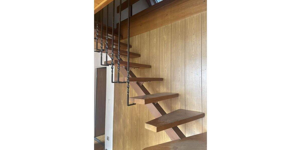 Doppelhaushälfte Frankfurt Harheim - 7 Zimmer, 170 m&sup2;, 690.000&euro; | Angebot:25820766