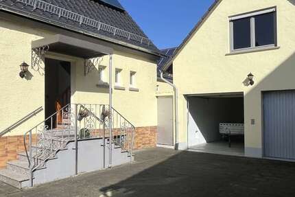 Haus Florstadt - 5 Zimmer, 124 m&sup2;, 1.250&euro; | Angebot:25475471