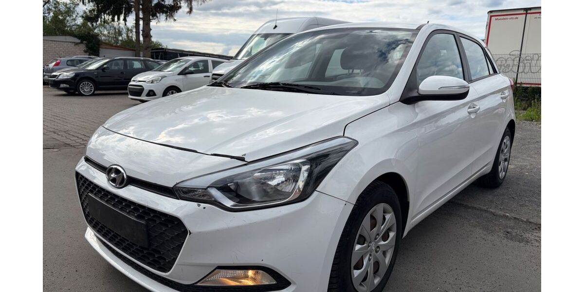 Hyundai i20 46.000 km 6.500 &euro; Dietzenbach 63128