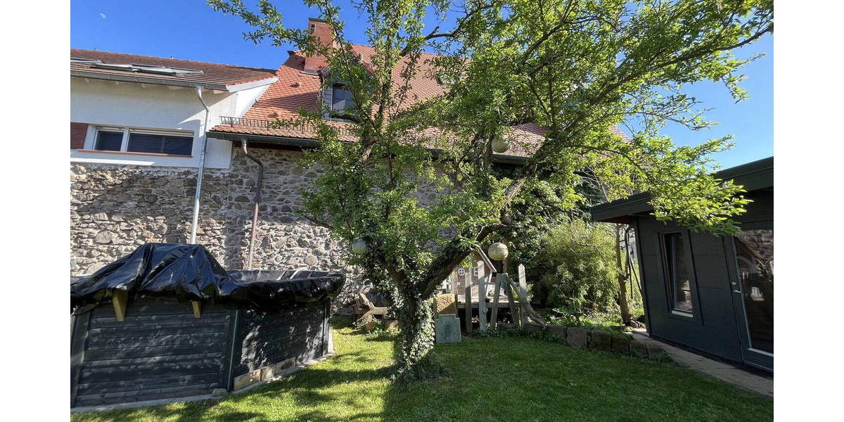Doppelhaushälfte Frankfurt Nieder-Eschbach - 5 Zimmer, 150 m&sup2;, 950.000&euro; | Angebot:26470981