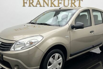 Dacia Sandero 157.000 km 2.500 &euro; Frankfurt am Main 65933