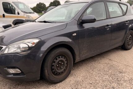 Kia ceed / Ceed 165.000 km 999 &euro; Rossdorf 64380