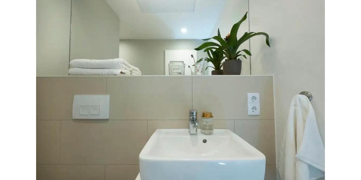 Etagenwohnung Frankfurt am Main Niederrad - 1 Zimmer, 32 m&sup2;, 835&euro; | Angebot:25764392