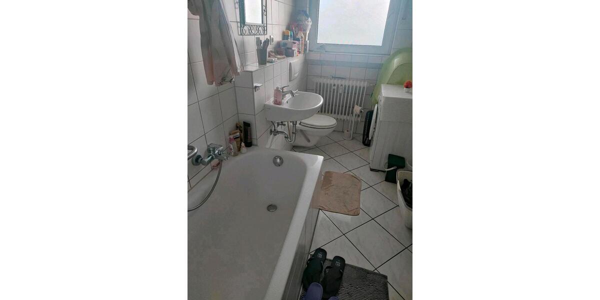 Erdgeschoßwohnung Hanau - 1 Zimmer, 77 m&sup2;, 855&euro; | Angebot:26413002