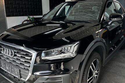 Audi Q2 123.000 km 15.900 &euro; Neu-Isenburg 63263