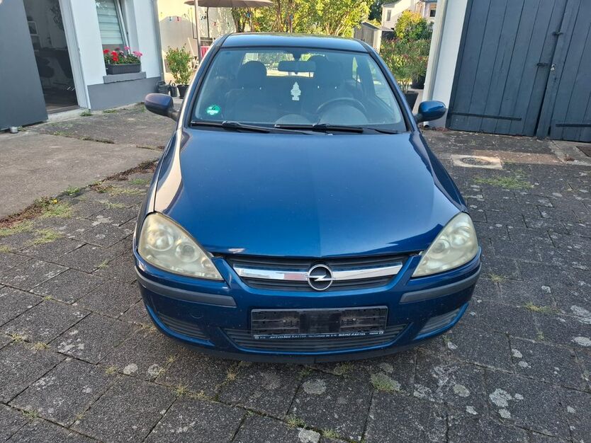 Opel Corsa 138.136 km 700 € Hainburg 63512