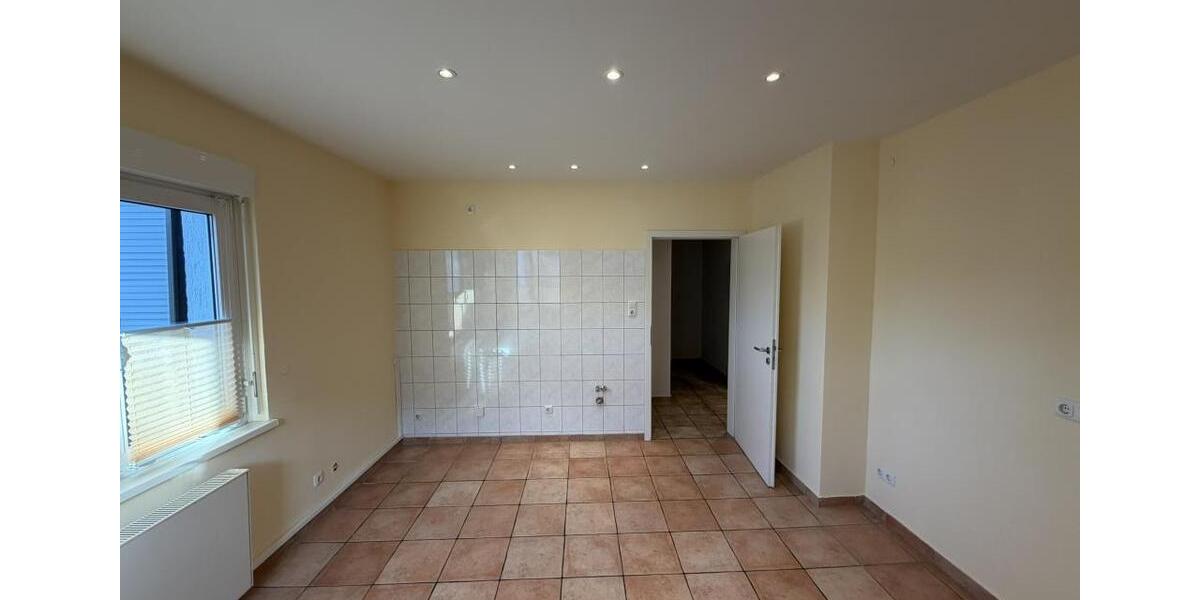 Einfamilienhaus Eschborn - 4 Zimmer, 123 m&sup2;, 1.499&euro; | Angebot:26147030