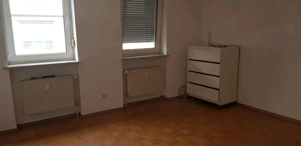 Mehrfamilienhaus, Wohnhaus Frankfurt am Main Bornheim - 17 Zimmer, 385 m&sup2;, 1.740.000&euro; | Angebot:25803837