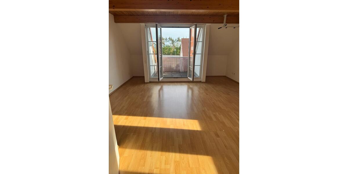 Maisonettenwohnung Griesheim - 2.5 Zimmer, 73 m&sup2;, 1.200&euro; | Angebot:26424110