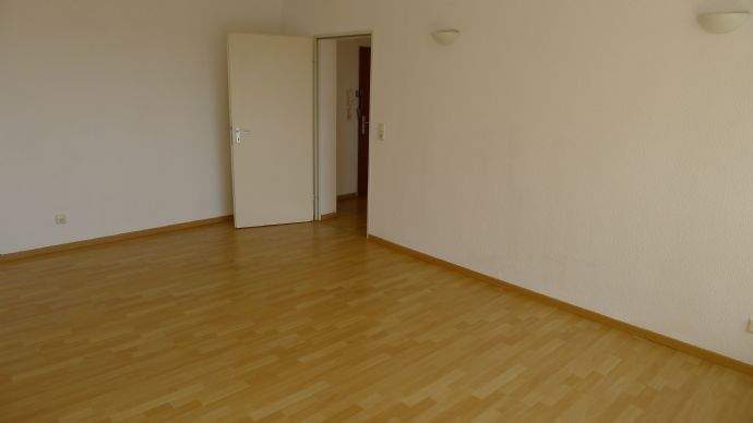 Etagenwohnung Steinbach - 2 Zimmer, 60 m&sup2;, 690&euro; | Angebot:25673135
