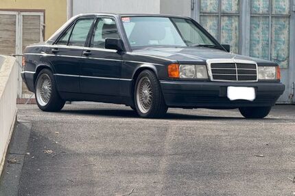 Mercedes 190