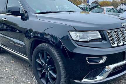 Jeep Grand Cherokee 178.560 km 15.900 &euro; Frankfurt am Main 60386