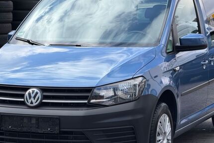 VW Caddy 171.800 km 11.999 &euro; Offenbach am Main 63075