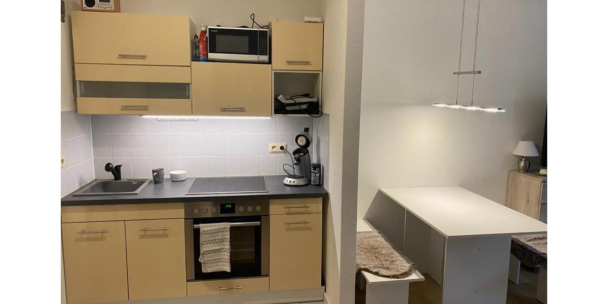 Exklusives Appartement mit Balkon und Einbauküche in der Mainaue 1 zimmer