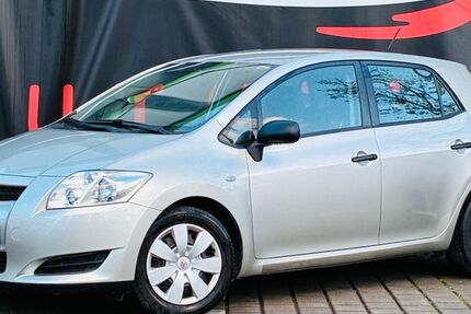 Toyota Auris 85.000 km 4.900 &euro; Mühlheim am main 63165