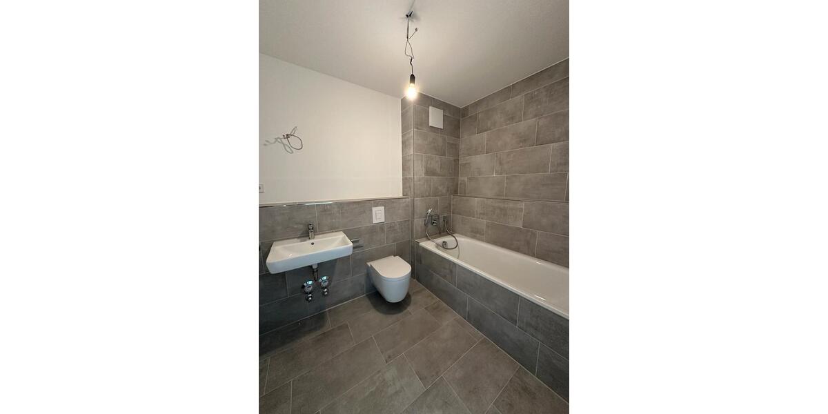 Etagenwohnung Frankfurt am Main Ginnheim - 4 Zimmer, 99 m&sup2;, 1.900&euro; | Angebot:25180391