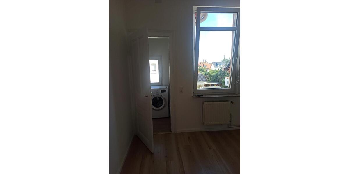 Mehrfamilienhaus, Wohnhaus Frankfurt am Main Schwanheim - 16 Zimmer, 225 m&sup2;, 890.000&euro; | Angebot:26497961